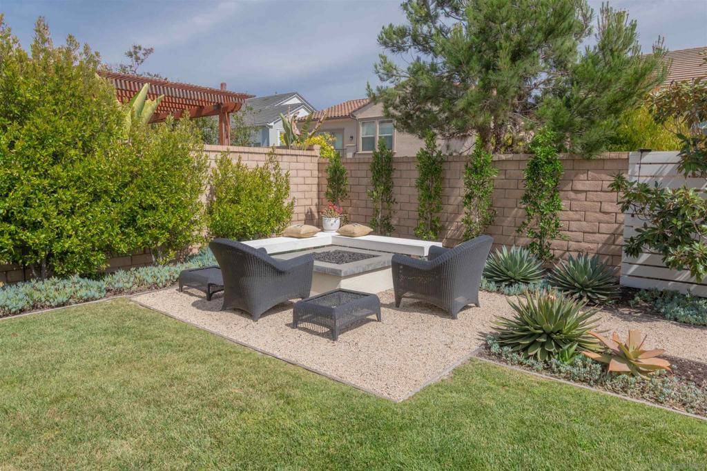 San Diego, CA 92130,6263 Sagebrush Bend Way