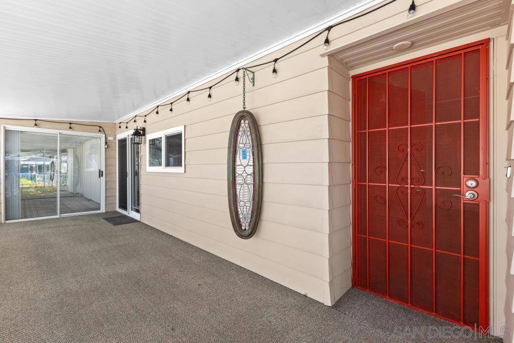 Carlsbad, CA 92011,7218 San Lucas Street #189