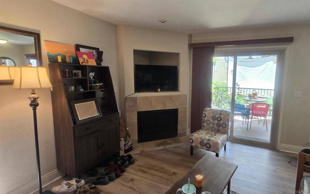 La Jolla, CA 92037,3161 Via Alicante #136