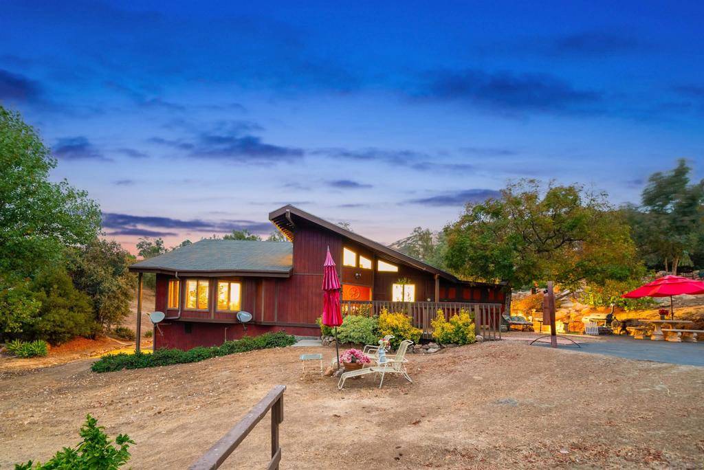 Jamul, CA 91935,2410 Mount Elena Way