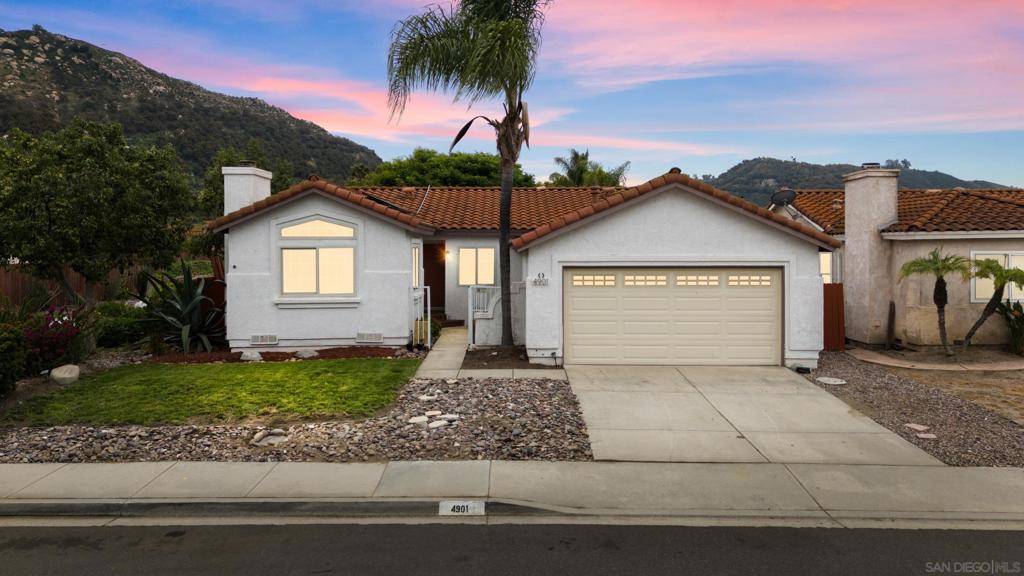 Fallbrook, CA 92028,4901 Dulin Rd