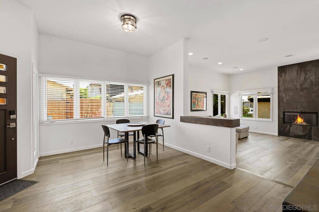 La Jolla, CA 92037,716 Glenview Ln