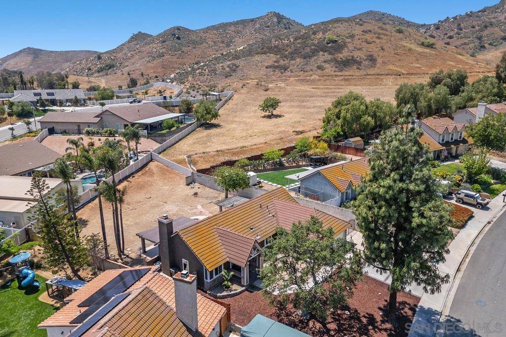 Riverside, CA 92505,6351 Catspaw Dr