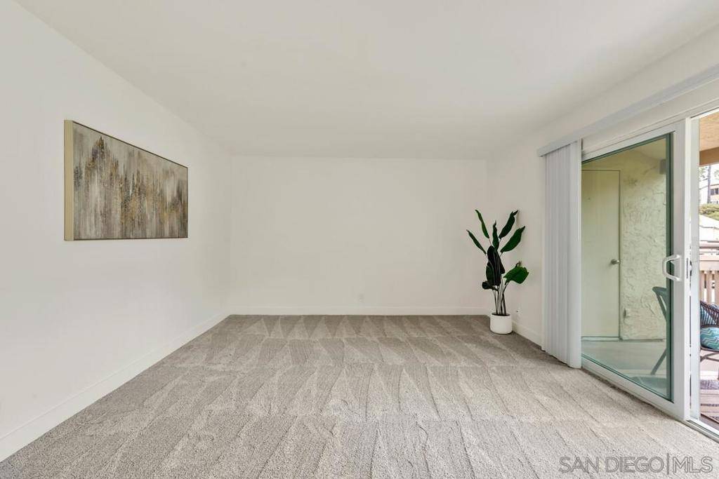 8515 Villa La Jolla Drive #C La Jolla, CA 92037