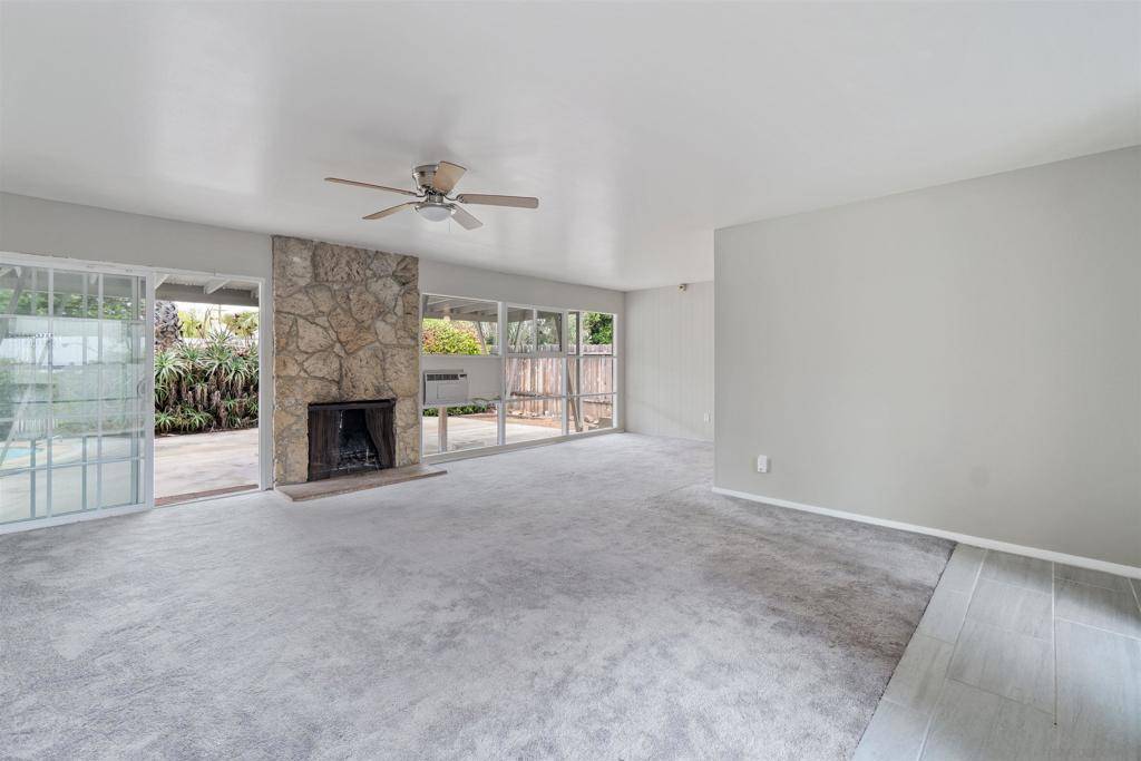 San Diego, CA 92117,6734 Barnhurst Dr