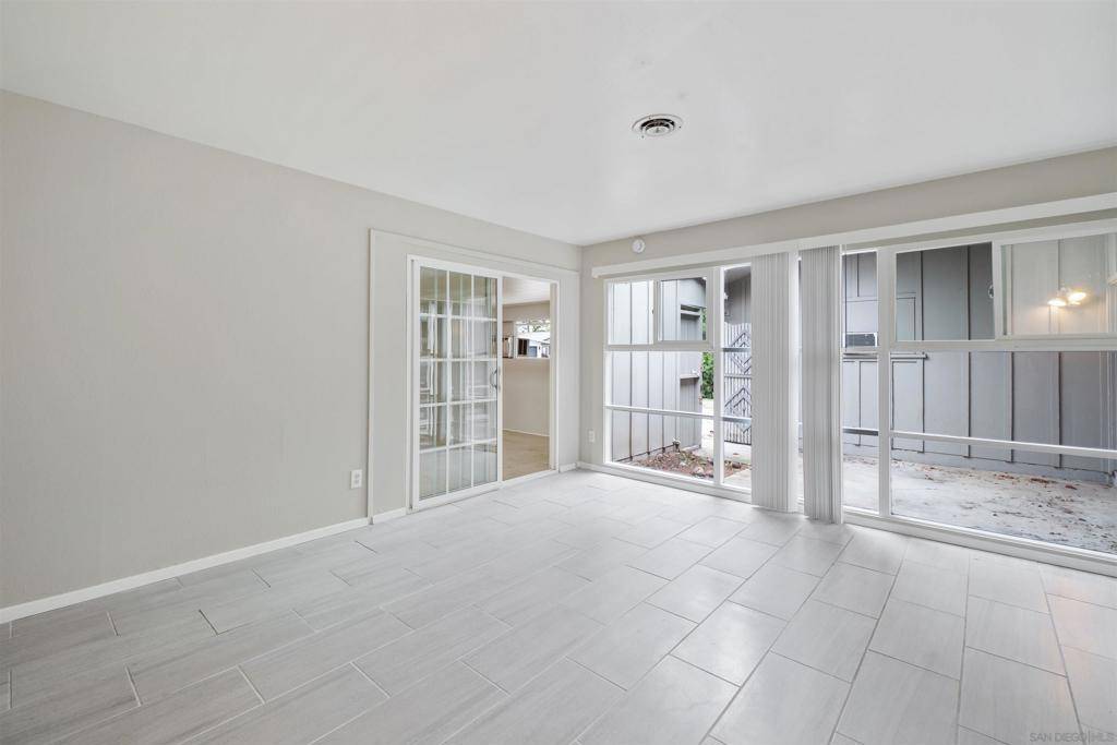 San Diego, CA 92117,6734 Barnhurst Dr