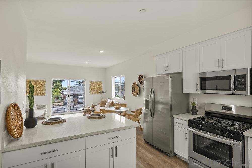 Lemon Grove, CA 91945,8174 Golden Ave