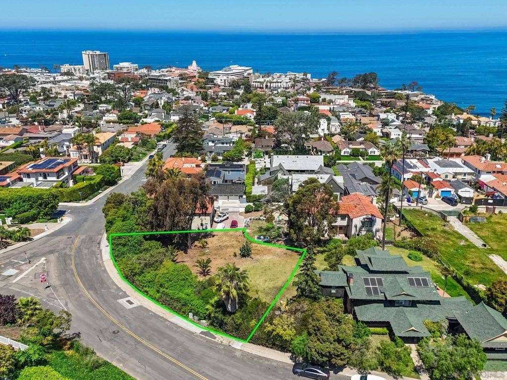 La Jolla, CA 92037,1428 Soledad Ave
