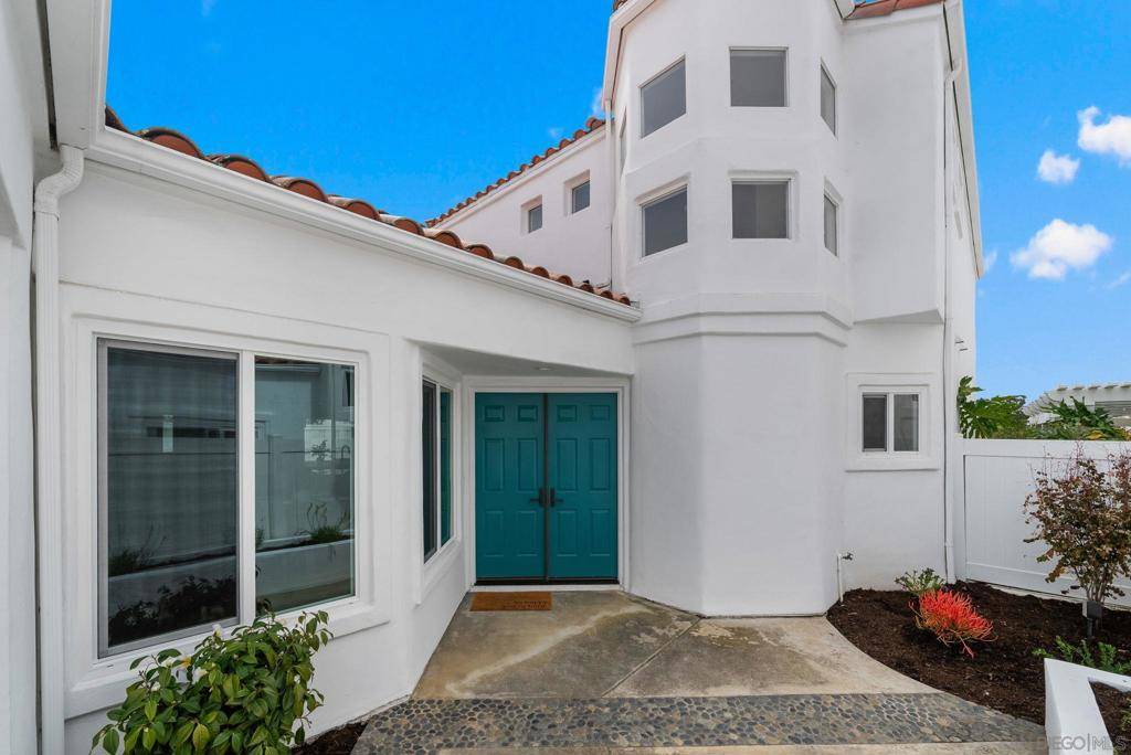 Oceanside, CA 92056,4979 Poseidon Way