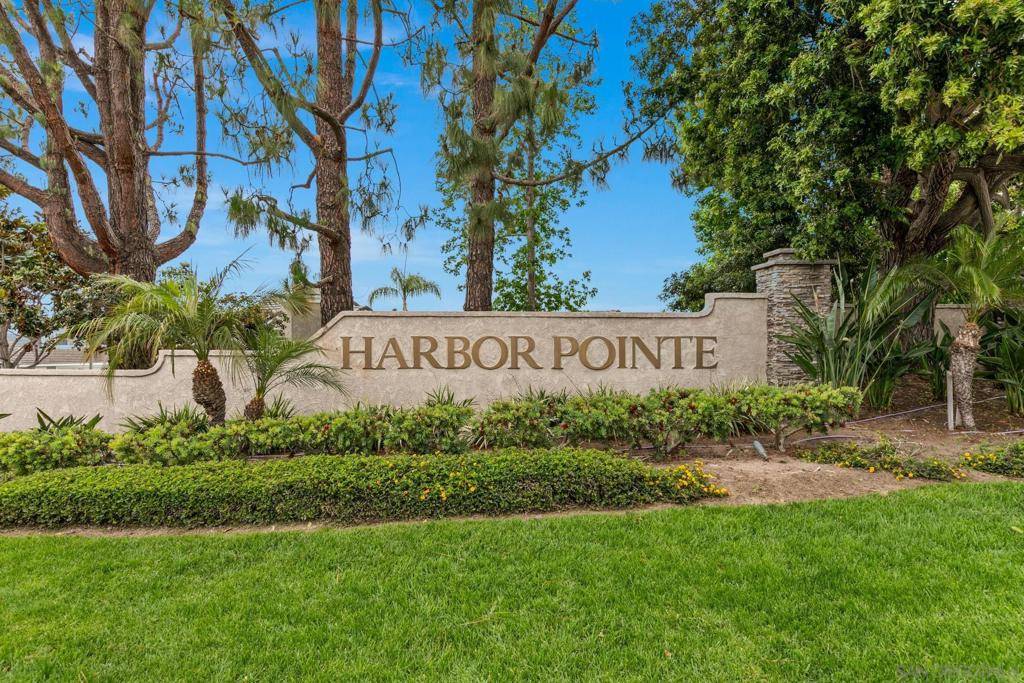 Carlsbad, CA 92011,802 Spindrift Ln