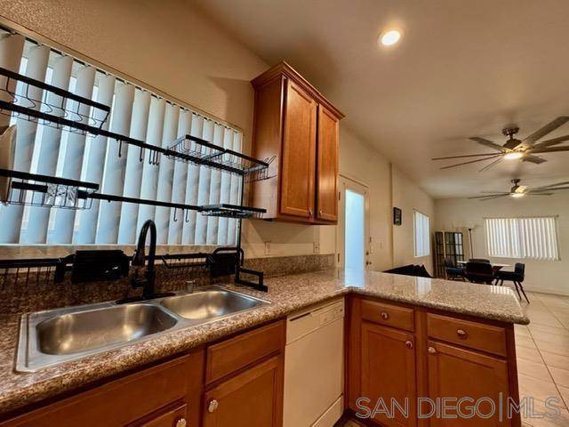 Imperial Beach, CA 91932,1255 calla ave