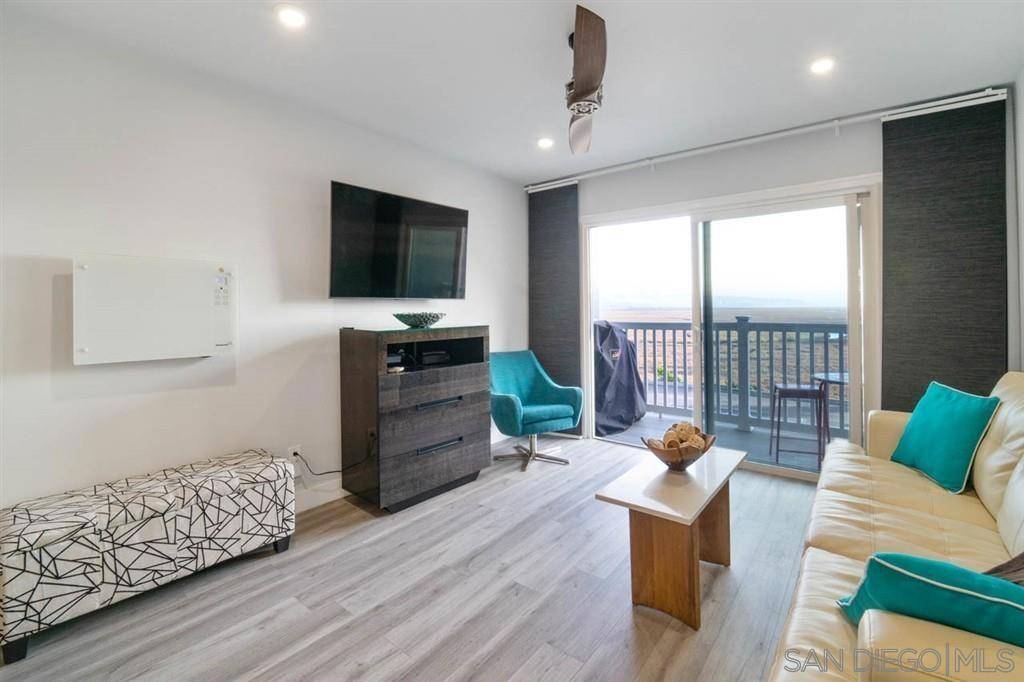 Imperial Beach, CA 91932,1111 Seacoast Drive #59