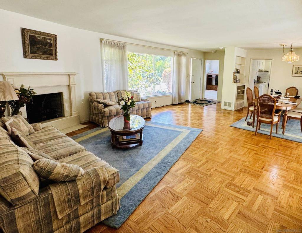 Menlo Park, CA 94025,245 Menlo Oaks Dr