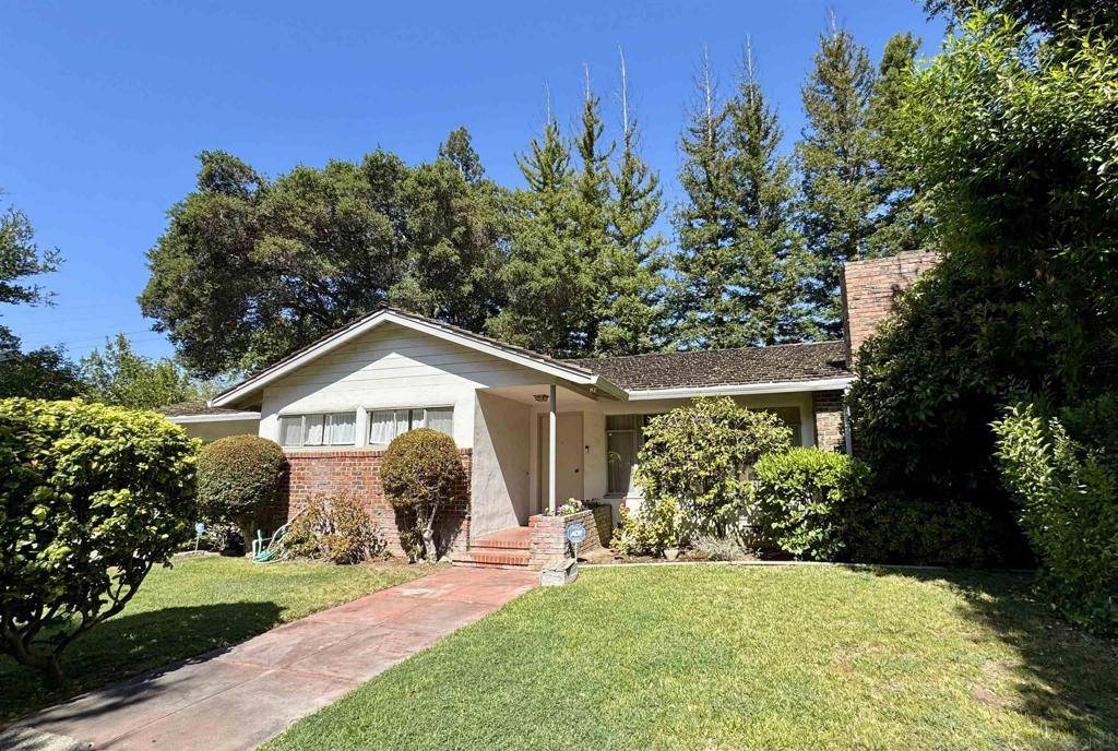 Menlo Park, CA 94025,245 Menlo Oaks Dr