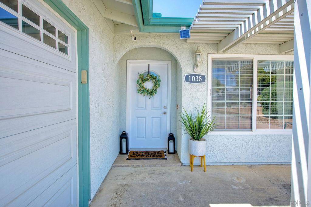Fallbrook, CA 92028,1038 Knoll Park Ln