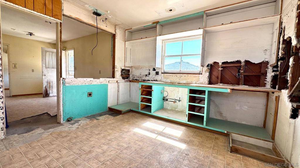 La Mesa, CA 91942,6934 Ohio Ave