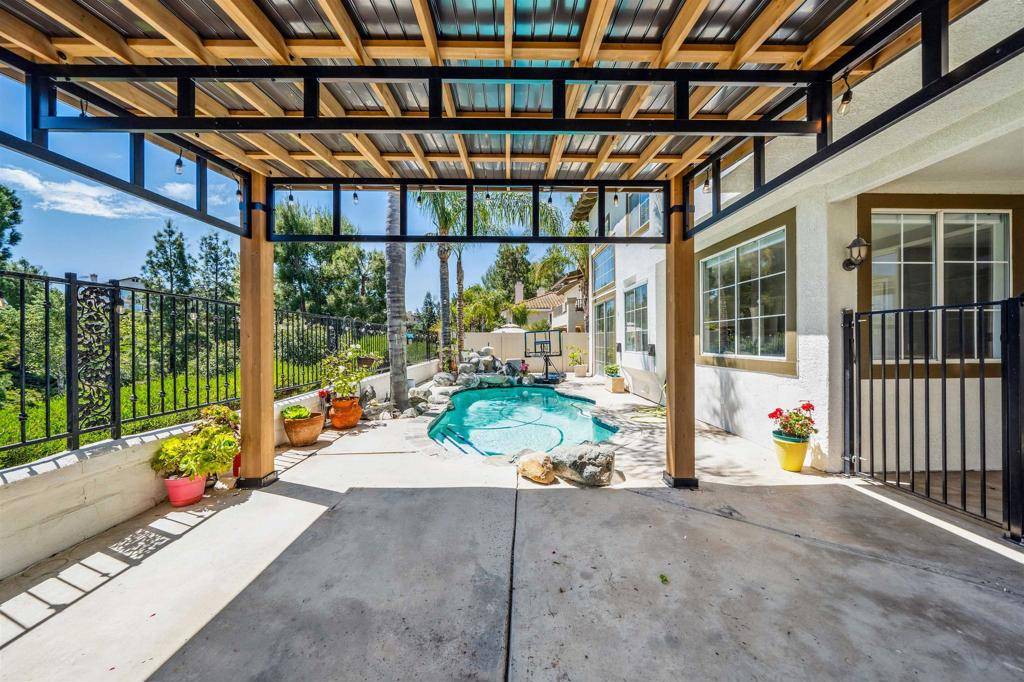 45038 Camino Veste Temecula, CA 92592