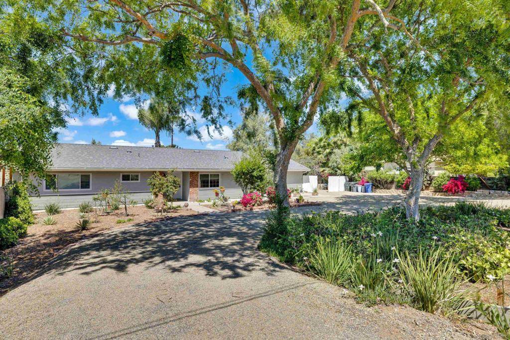 Poway, CA 92064,13918 Putney Rd