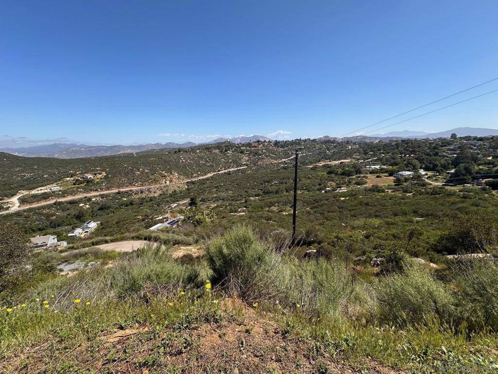 El Cajon, CA 92021,0 N Lane
