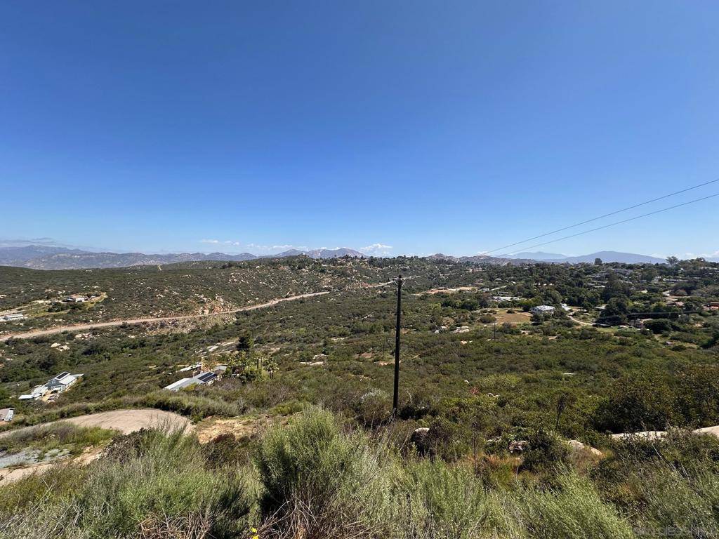 El Cajon, CA 92021,0 N Lane