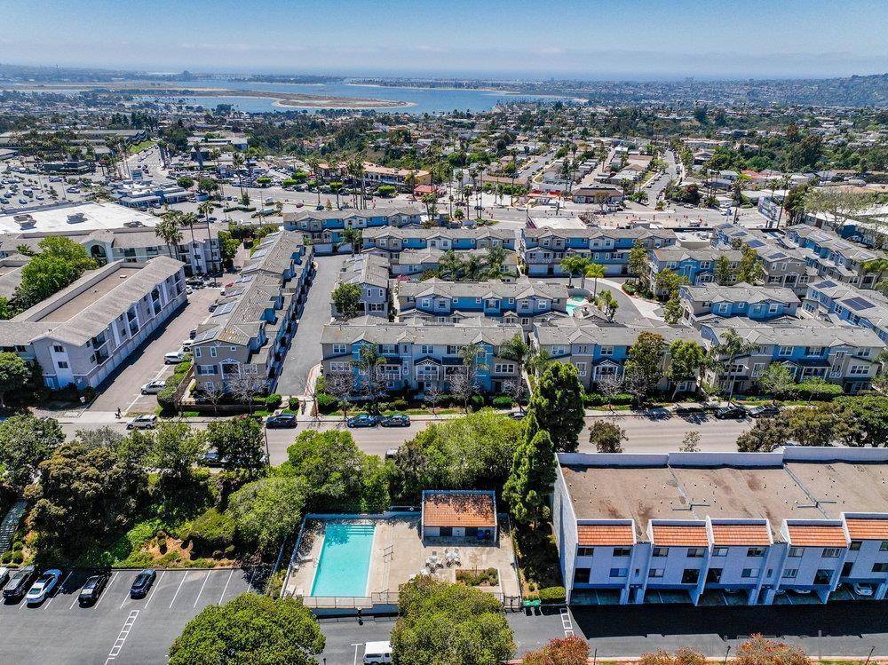 San Diego, CA 92117,2995 Cowley Way #67