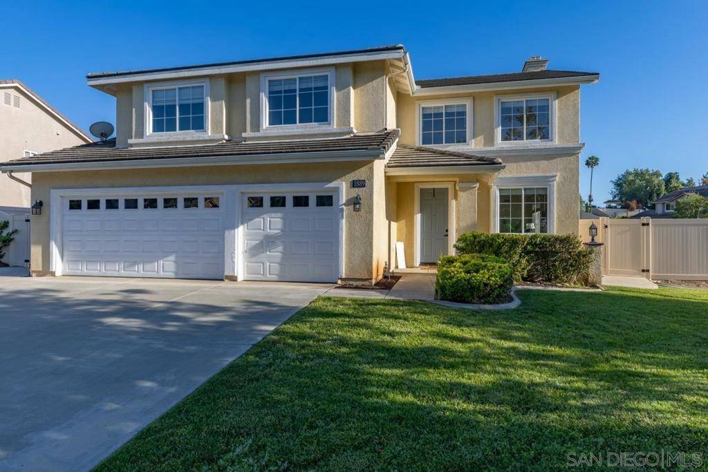Vista, CA 92084,1889 Autumn Ln
