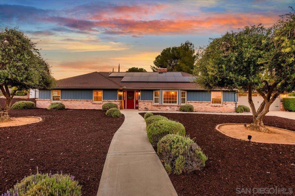 Ramona, CA 92065,16228 Daza Dr