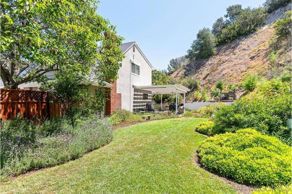 San Diego, CA 92115,5483 Maisel Way