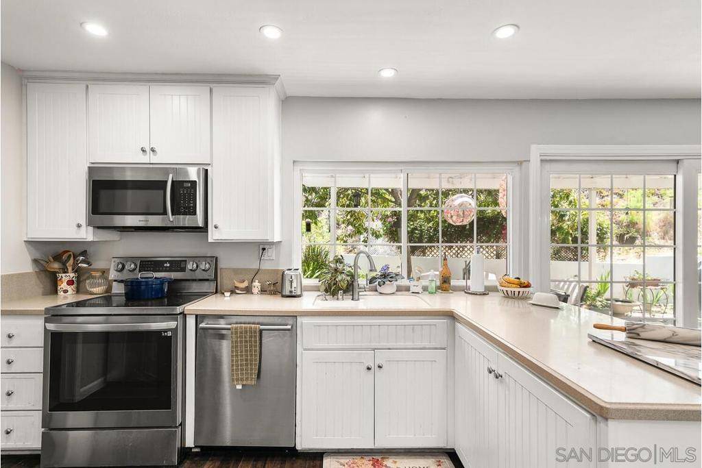 San Diego, CA 92115,5483 Maisel Way