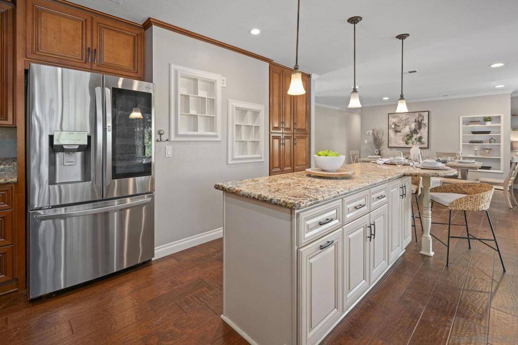 Escondido, CA 92029,2556 S Cimarron Ter