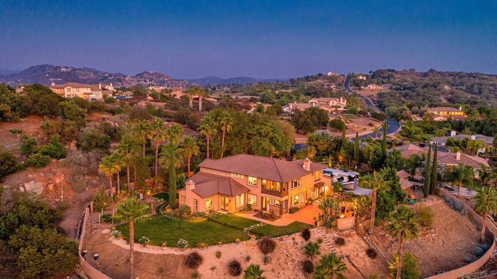 Valley Center, CA 92082,27392 Tumbleweed Tr.