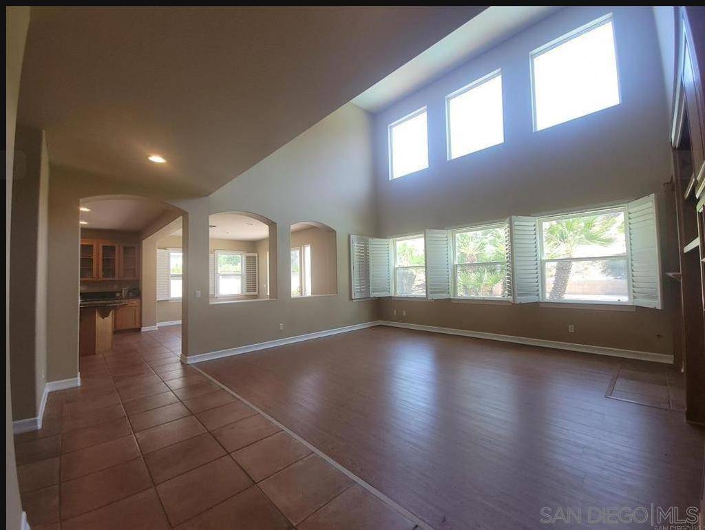 San Diego, CA 92131,11633 Winding Ridge Dr