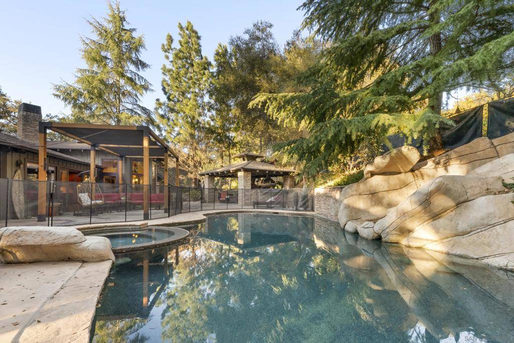 Escondido, CA 92029,3146 Quiet Hills Drive