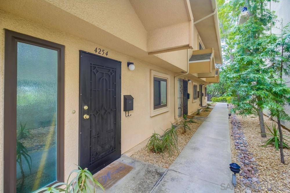 San Diego, CA 92103,4254 6th Avenue