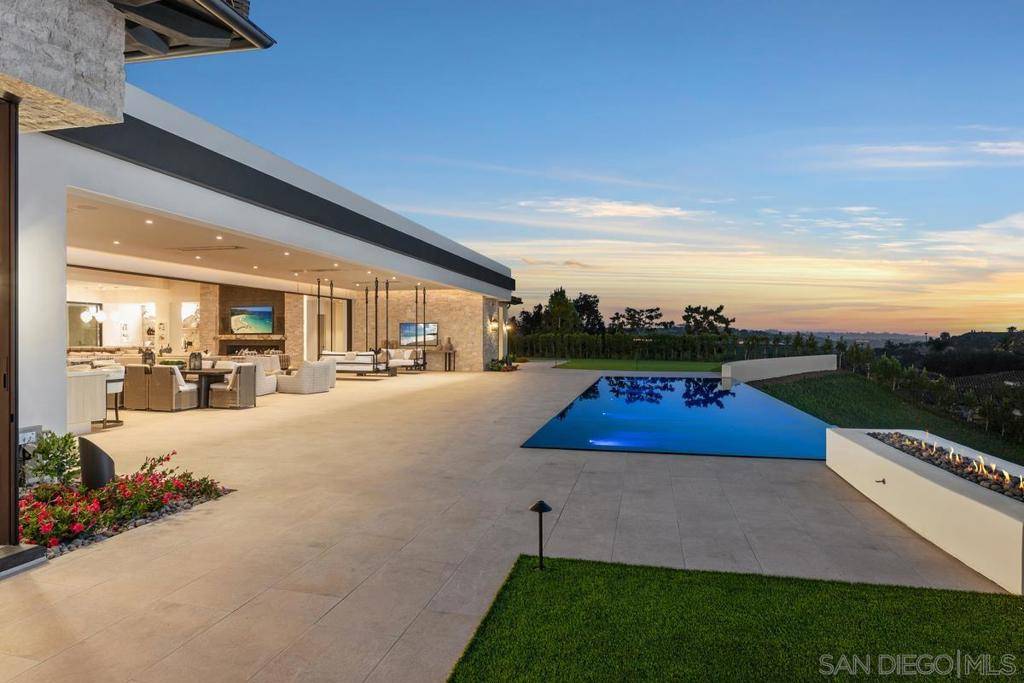 Rancho Santa Fe, CA 92067,5968 Ladys Secret Ct