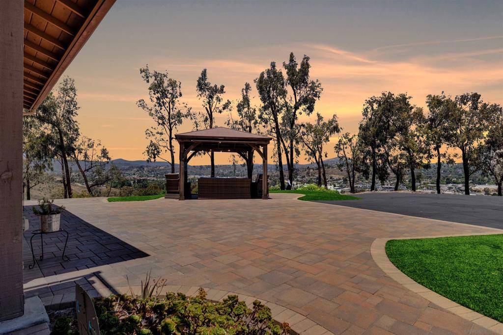 Poway, CA 92064,12845 Golden Way