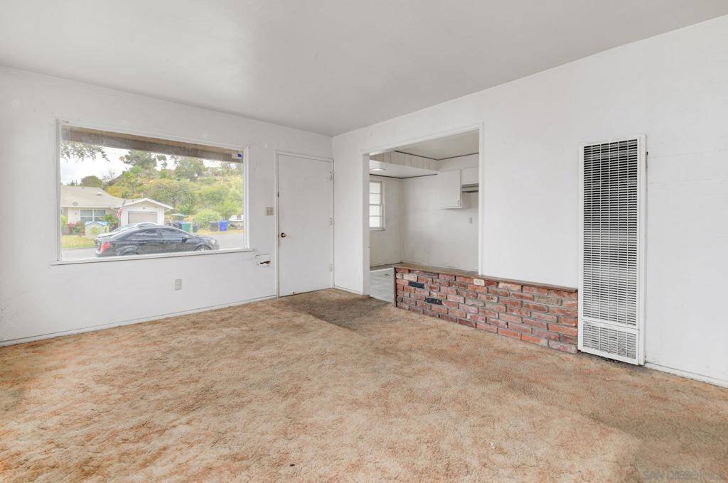 San Diego, CA 92115,3416 Egan St