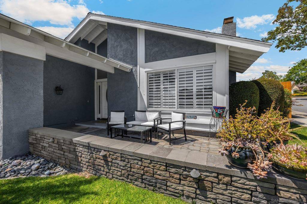 Yorba Linda, CA 92886,19741 Fernwood Plaza