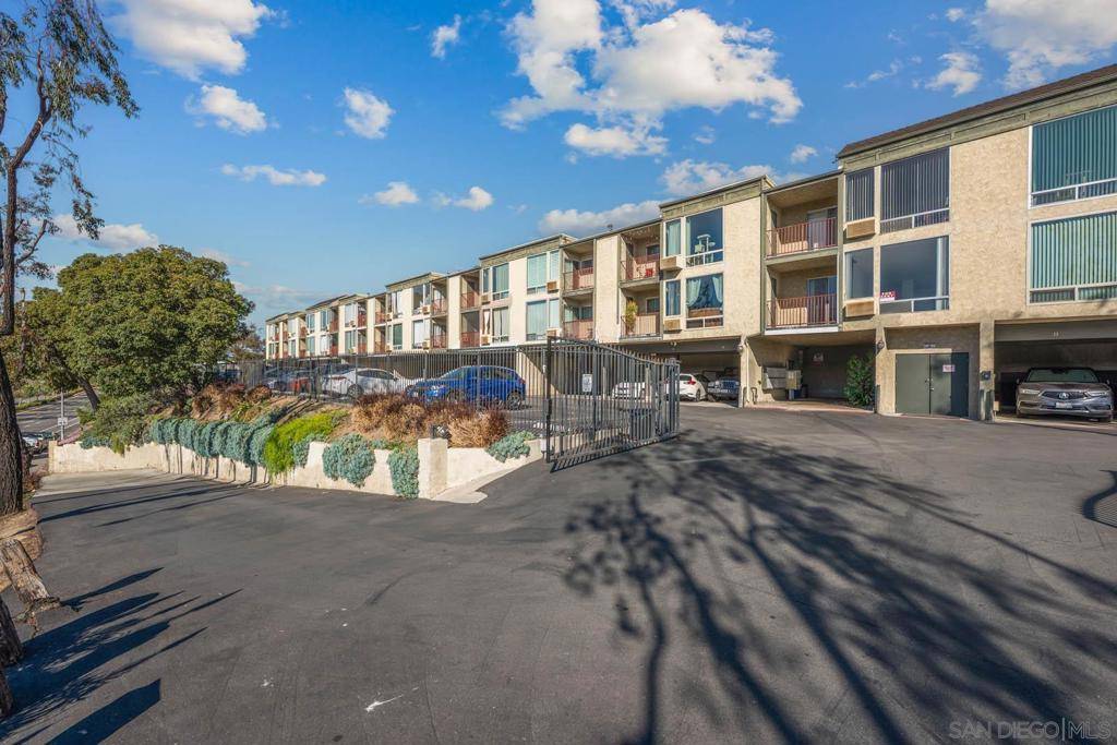 San Diego, CA 92120,6675 Mission Gorge Rd #A114