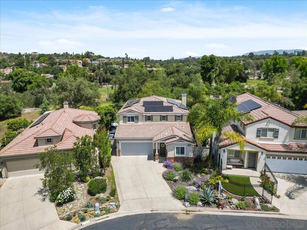 Escondido, CA 92026,10212 Spruce Woodlands Way