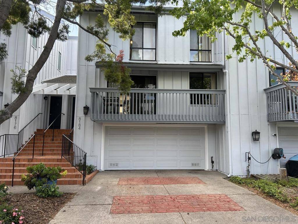 La Jolla, CA 92037,8184 Caminito Sonoma #158