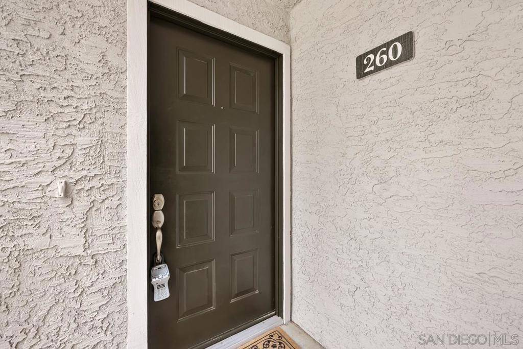 San Diego, CA 92128,15048 Avenida Venusto #260