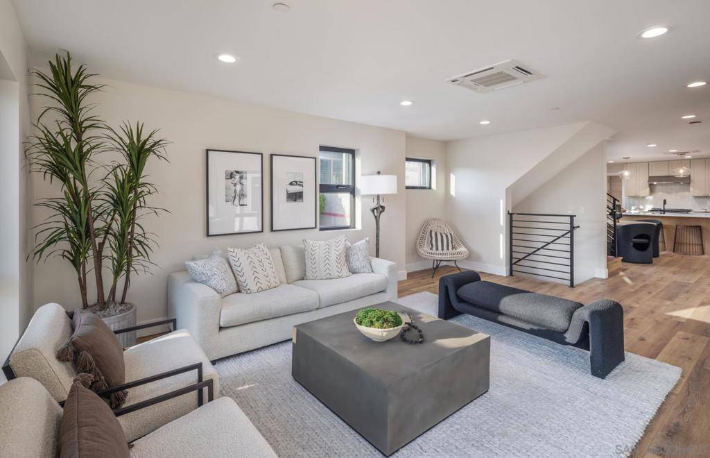 3675 Paul Jones Ave San Diego, CA 92117