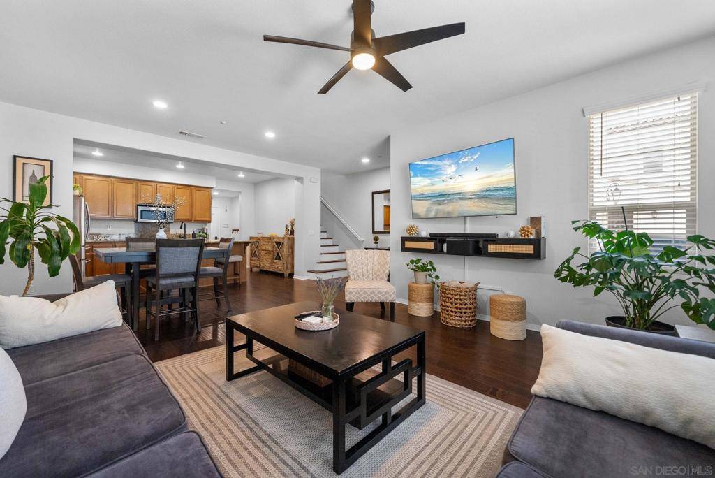 Chula Vista, CA 91915,2207 Pasadena Ct #3