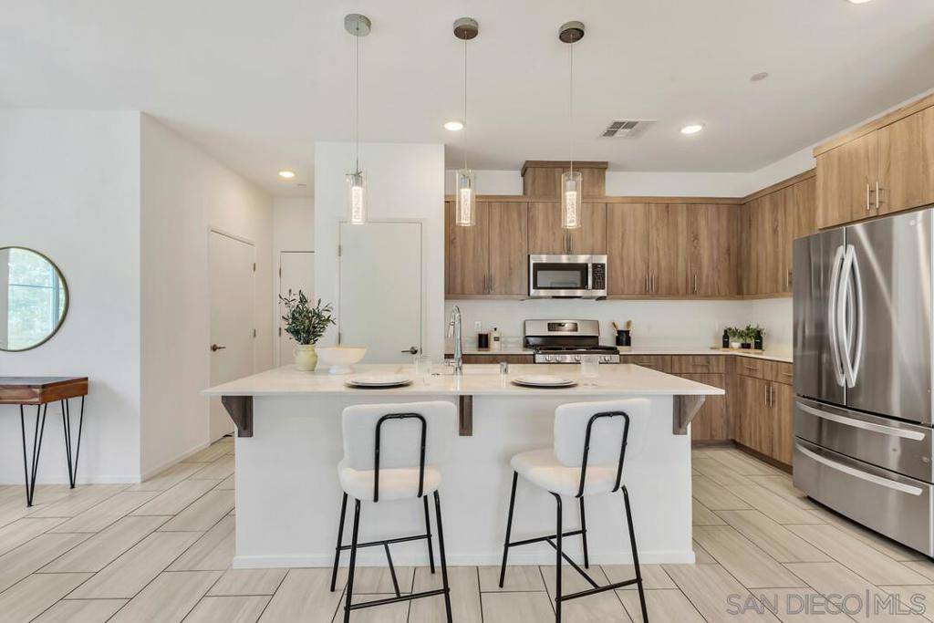 Fallbrook, CA 92028,35103 Vine Pl