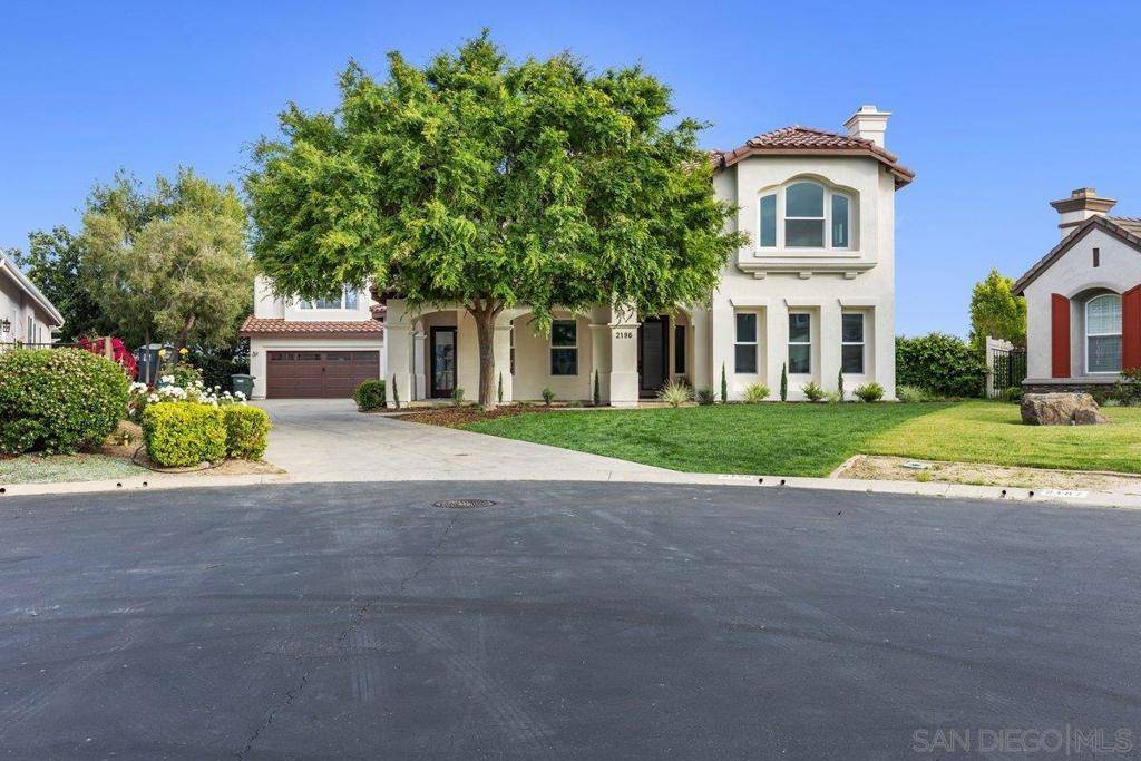 Fallbrook, CA 92028,2196 Kirkcaldy Rd
