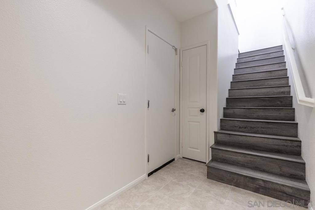 San Diego, CA 92103,1143 Terracina Lane