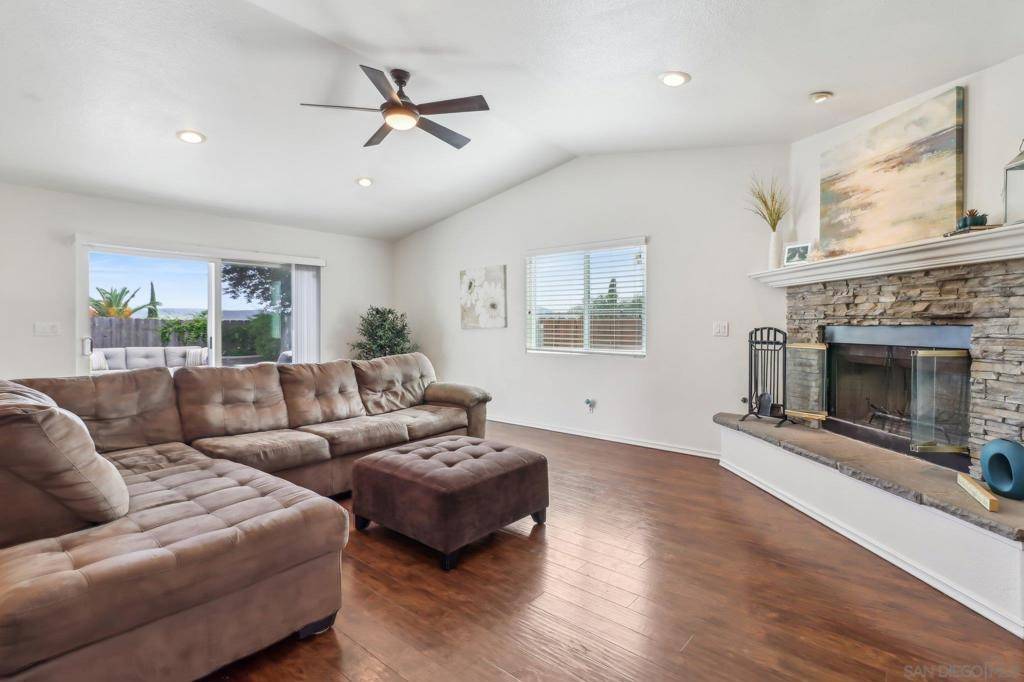 Santee, CA 92071,9932 Settle Rd