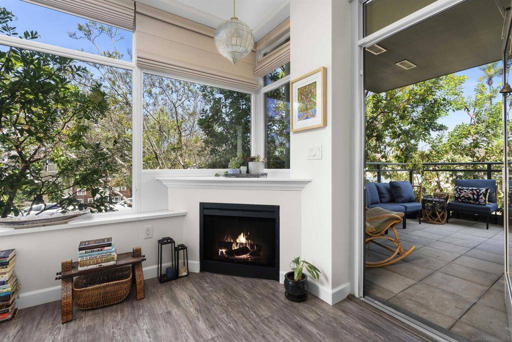 San Diego, CA 92103,475 Redwood #102