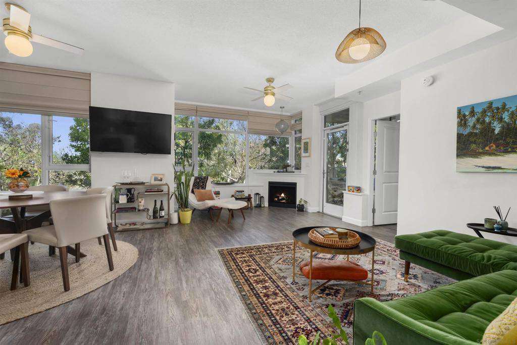 San Diego, CA 92103,475 Redwood #102